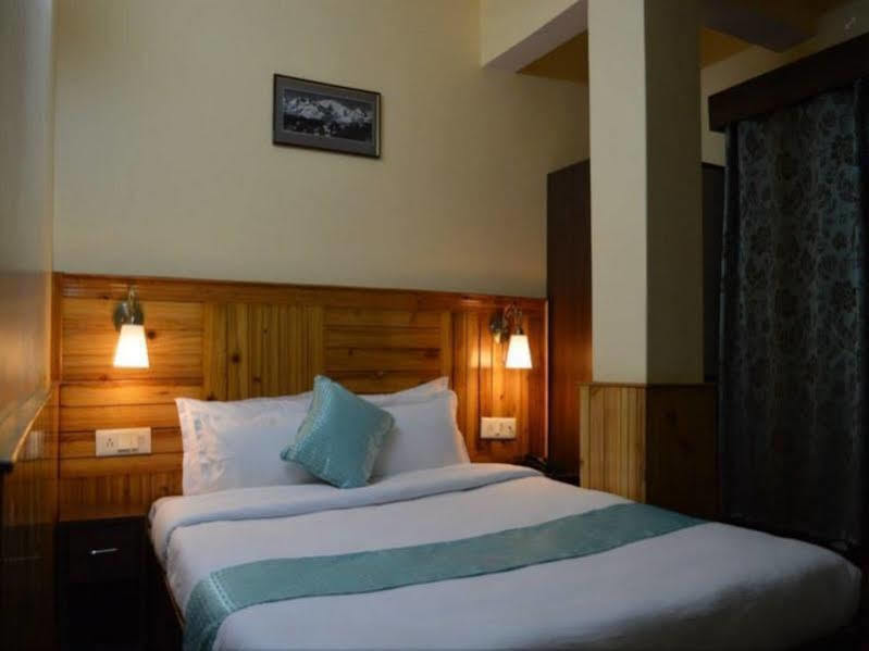 Hotel Treebo Trend The Pinewood Dárdžiling Exteriér fotografie
